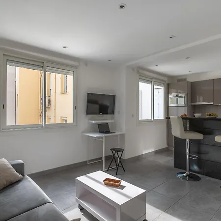 Le Lecerf- Superbe Studio-centre-ville-plages Et Palais Apartment